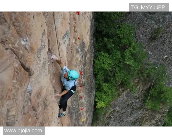 王磊亲述攀岩技巧与心得体会助你提升攀岩水平